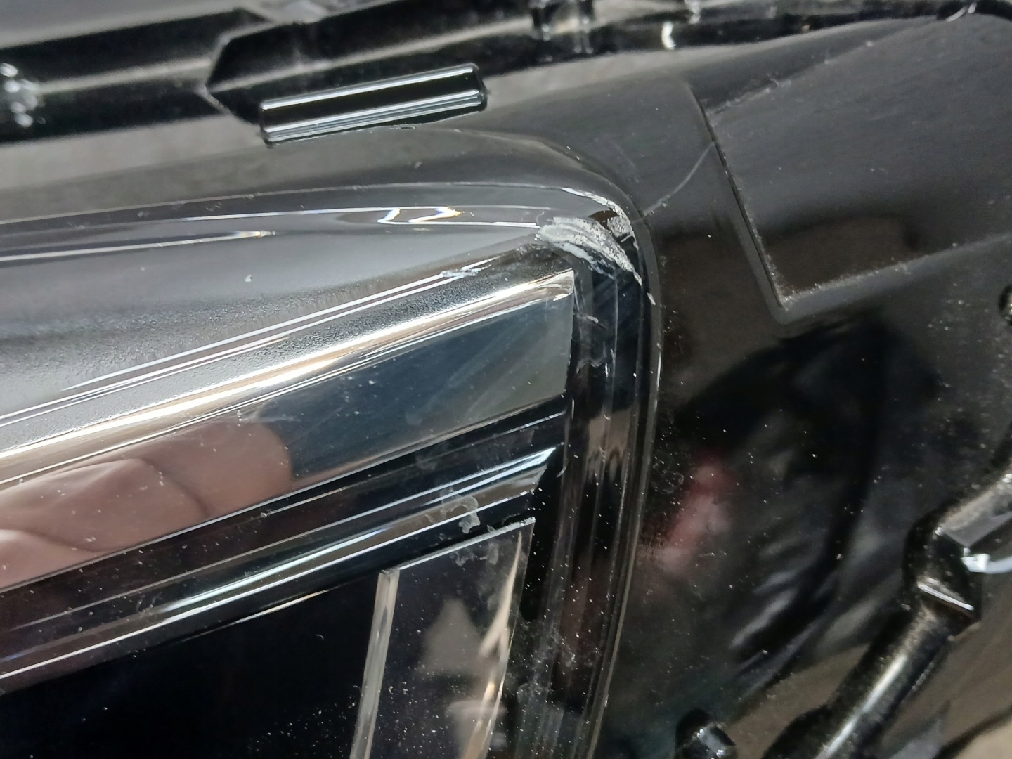 light front left AUDI Q3 83A FULL LED 83A941035