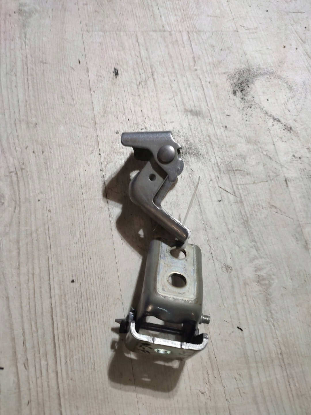 Opel Corsa F 2020 rear part side left hinge