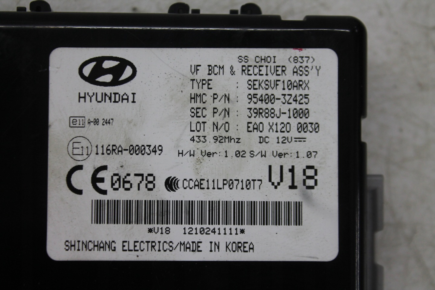 module control unit BCM 95400-3Z425 HYUNDAI I40 11-19