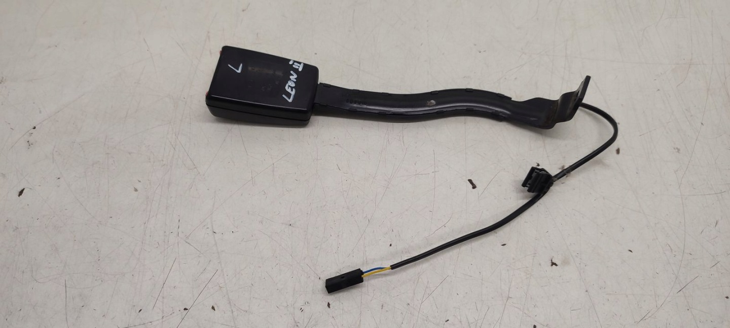 Zapinka supports left front Seat Leon II LIFT