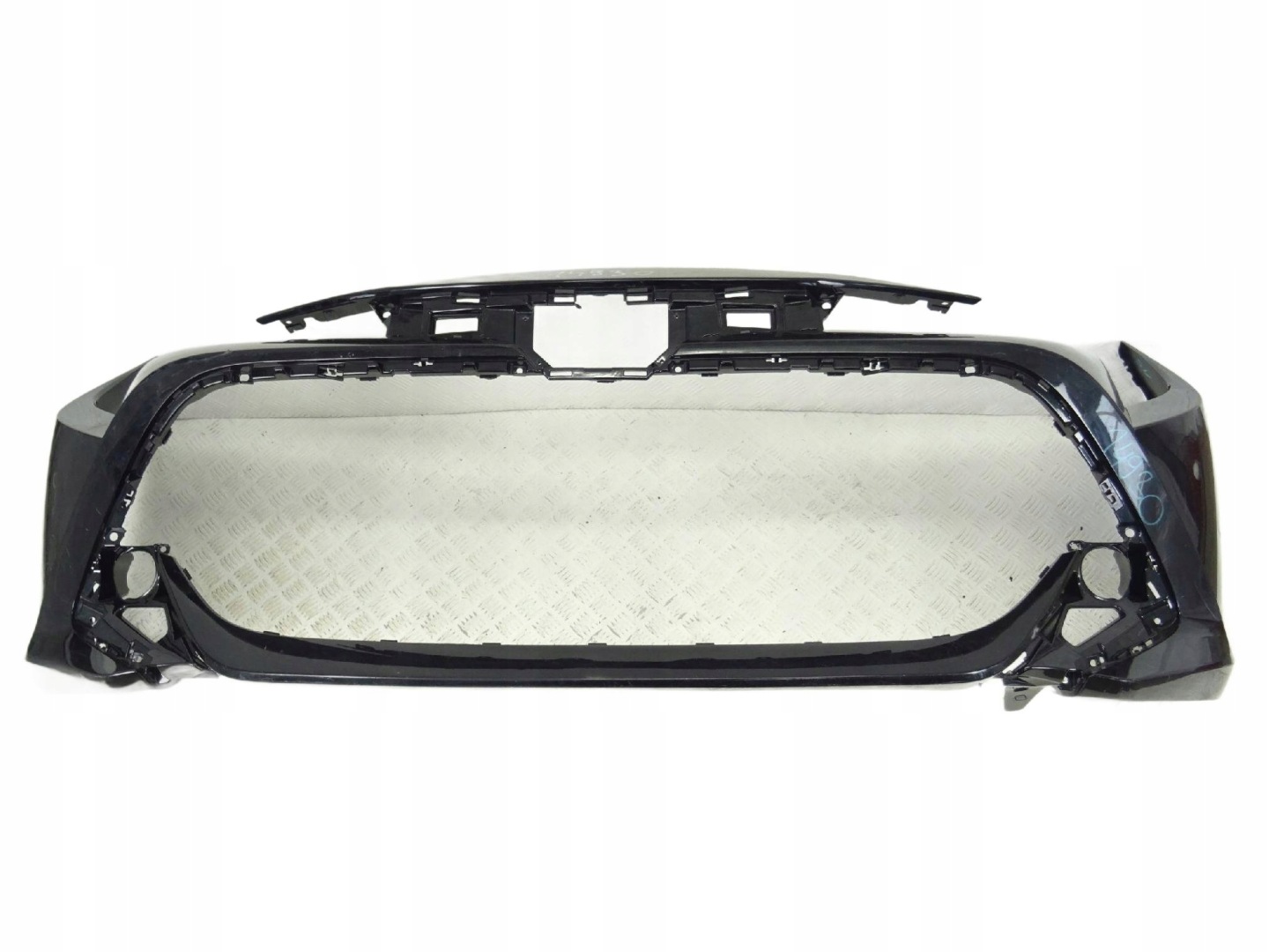 Toyota Corolla 18- bumper front front