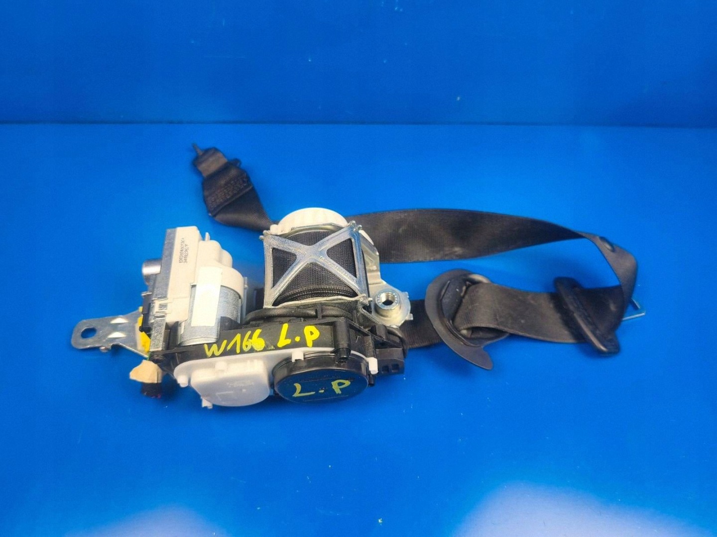 MERCEDES ML W166 GLE seat belt left front front