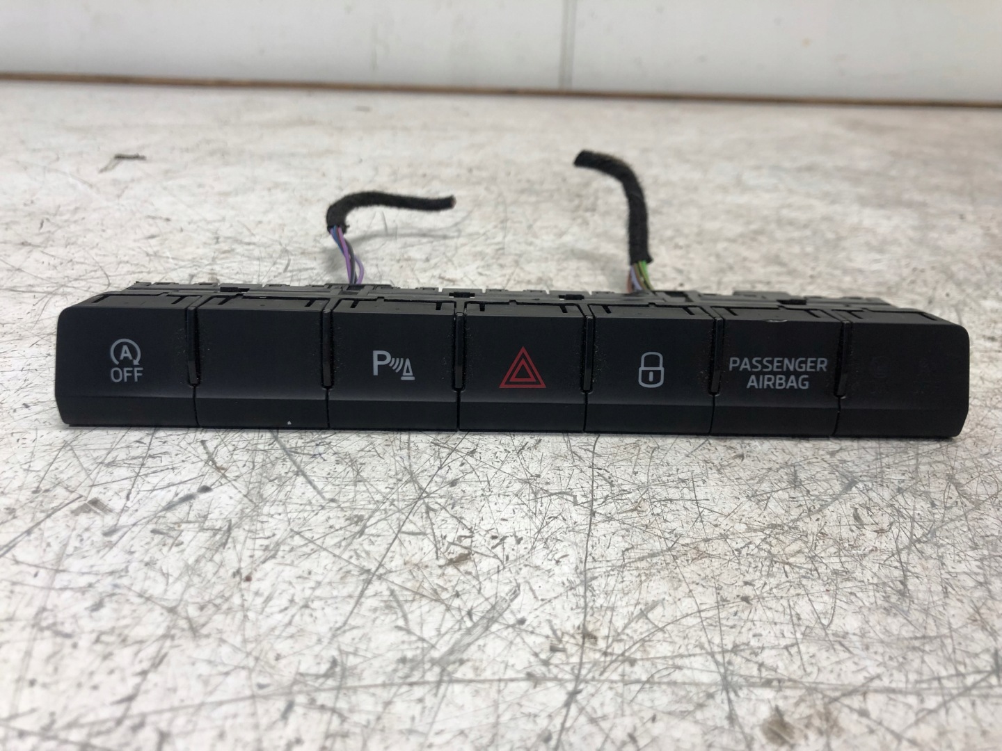 PANEL controls SKODA KODIAQ 565927132AK