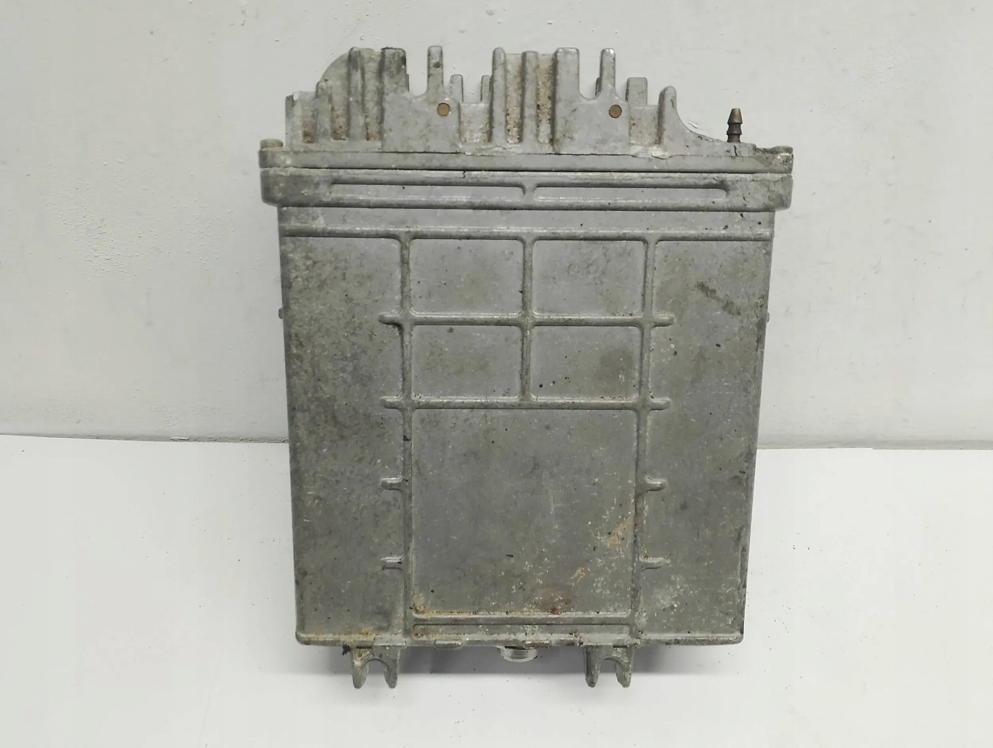 control unit computer of the engine AUDI A4 B5 1.9 TDI 028906021BD
