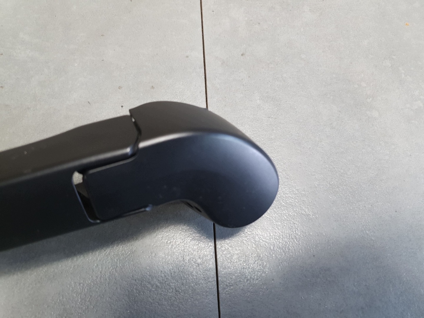 Audi Q6 e-tron wischerarm hinten pioro 4KE955407B