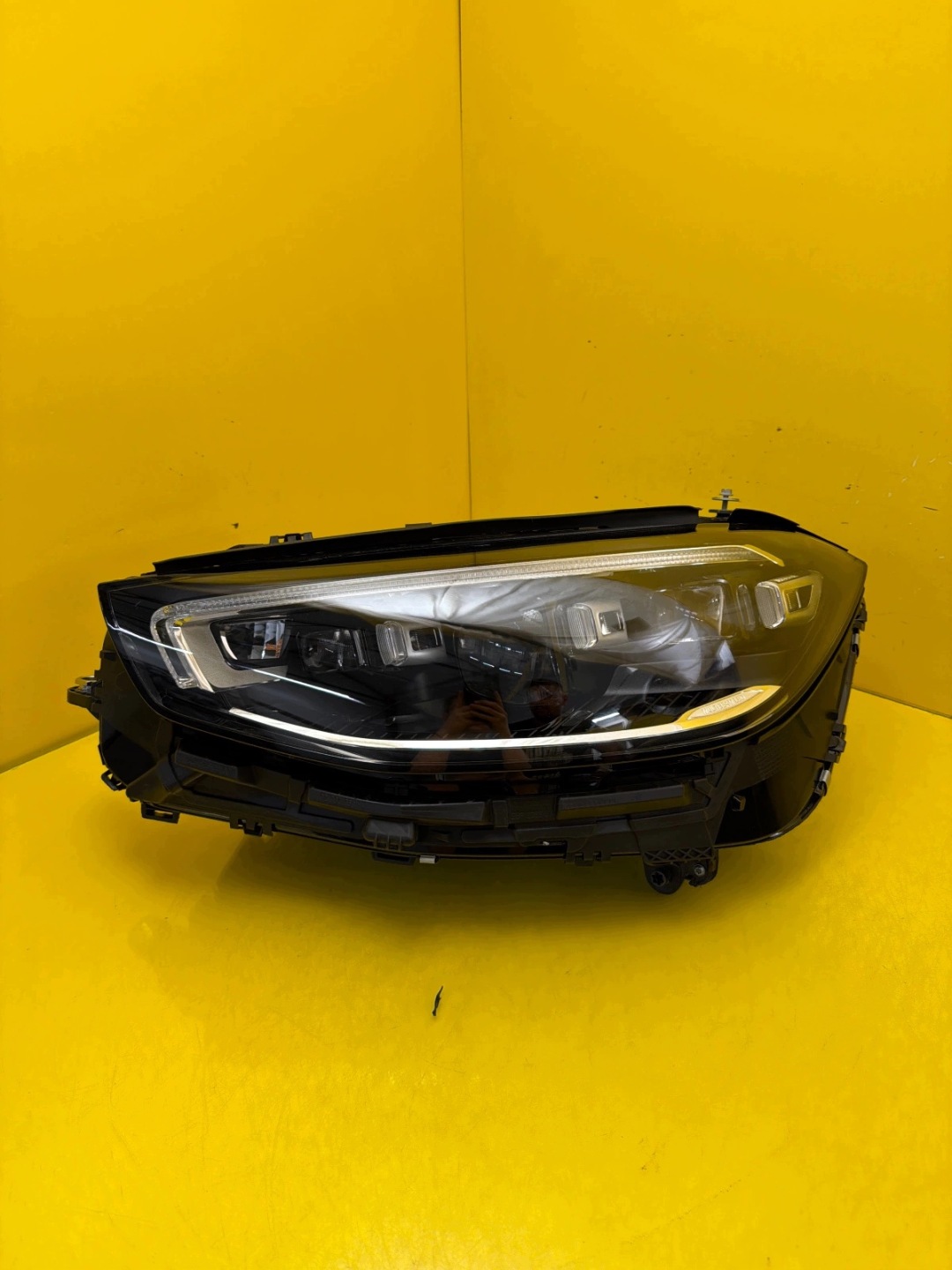 light left Mercedes S-Klasa W223 Multibeam A2239062502