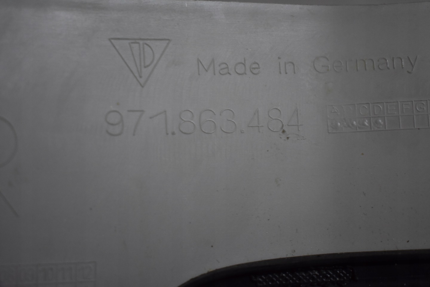 moulding cap threshold front left PORSCHE PANAMERA 971 1