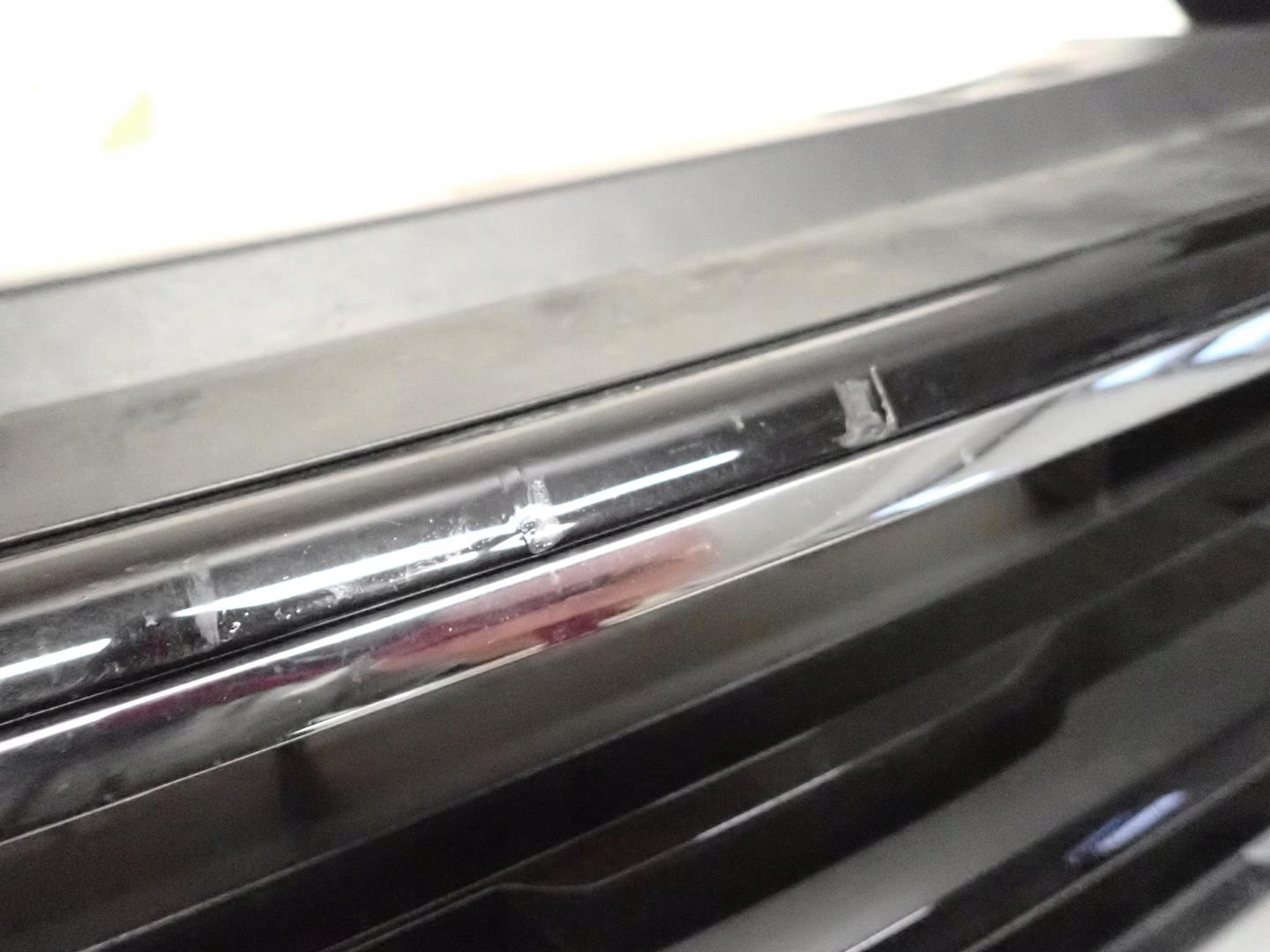 Grill VW TIGUAN II 2015-2020 5NA853653