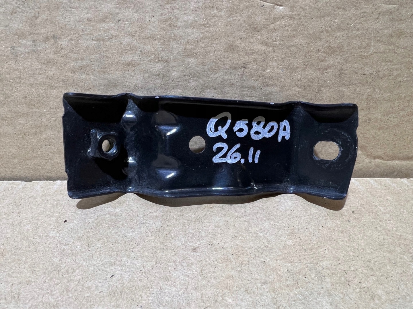 AUDI Q5 80A console holder of a fender left front 80A821471