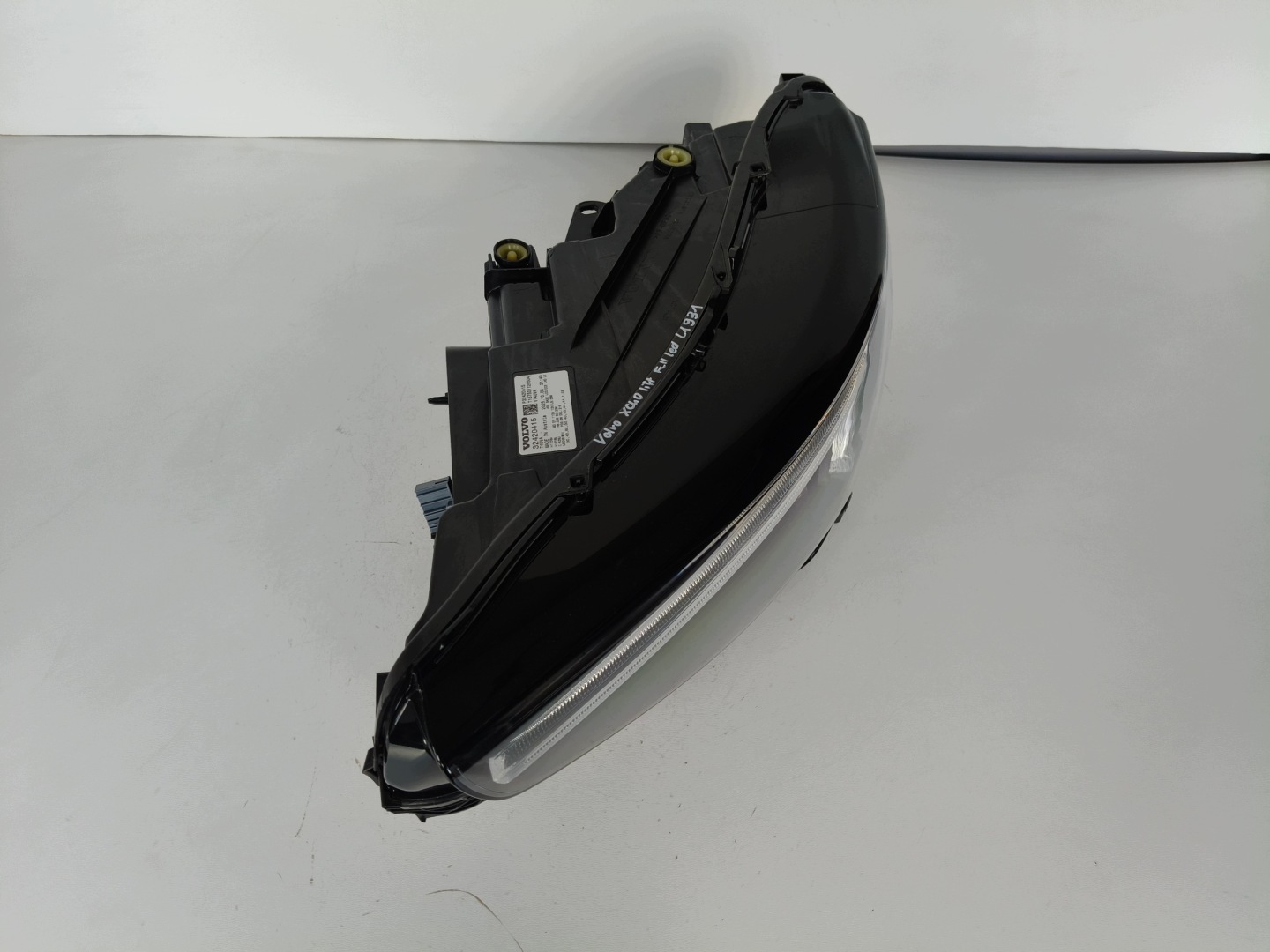 light left REFLEKTOR VOLVO XC40 22- LIFT C40 FULL LED