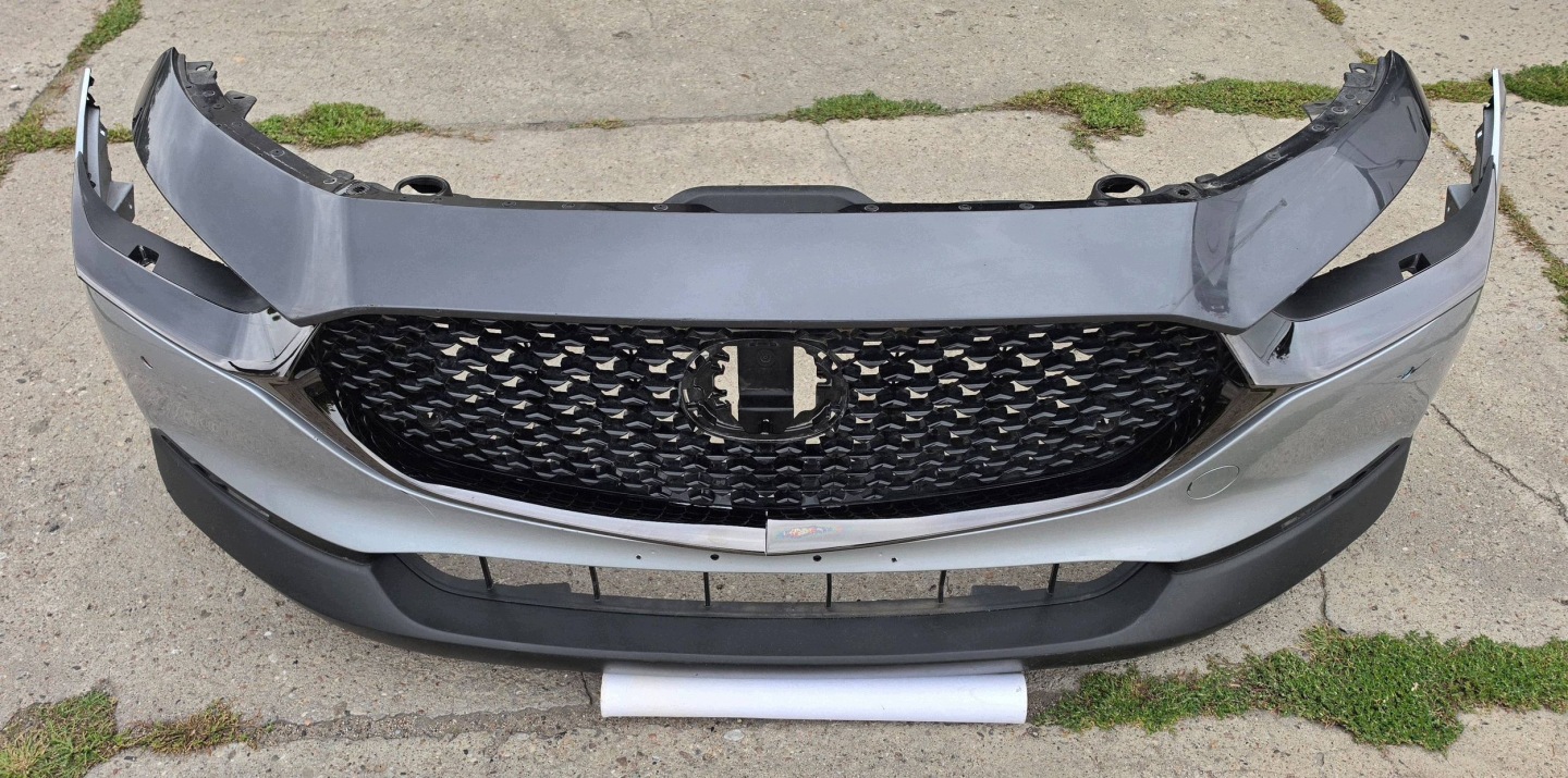 Mazda CX-30 DFR550031 Frontstoßstange