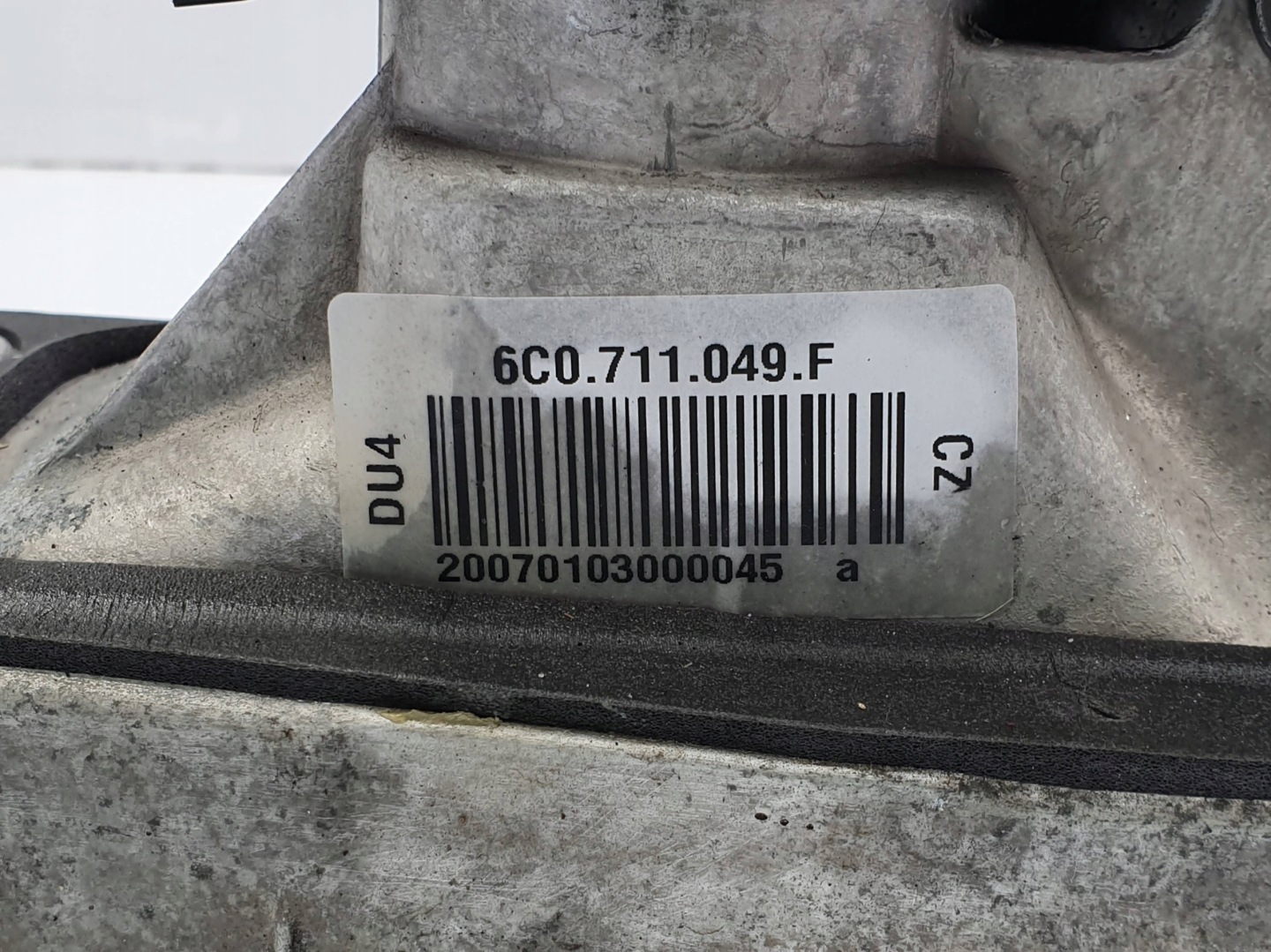páčka změny převodů 6C0711049F SKODA FABIA III