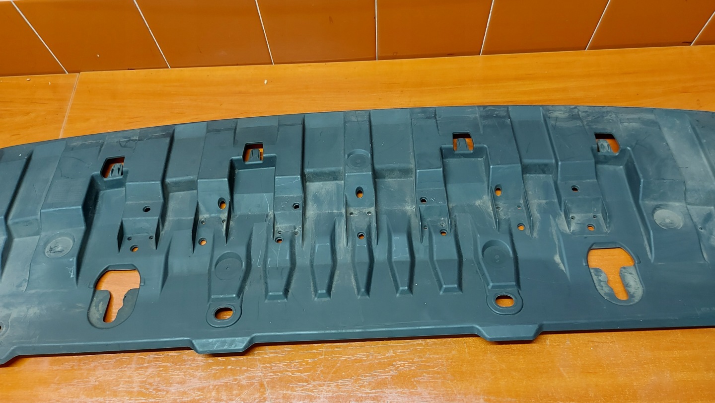 ABSORBER cover below bumper SKODA SUPERB III