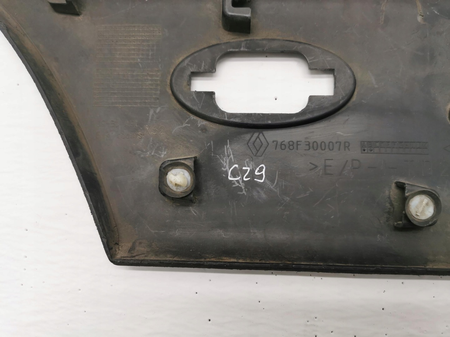 moulding right rear part RENAULT MASTER III 768F30007R
