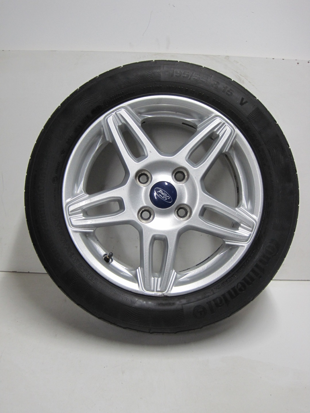 wheels discs tyres FORD FIESTA MK7 R15 4 3 MM