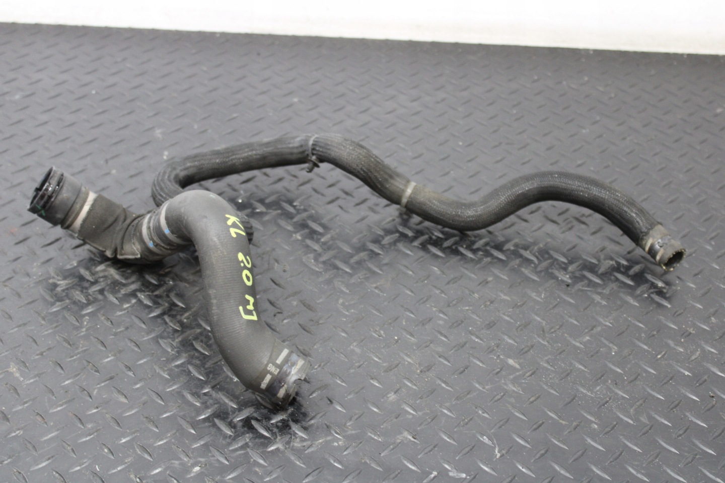 crijevo prijenos vode JEEP CHEROKEE KL 68102140AC