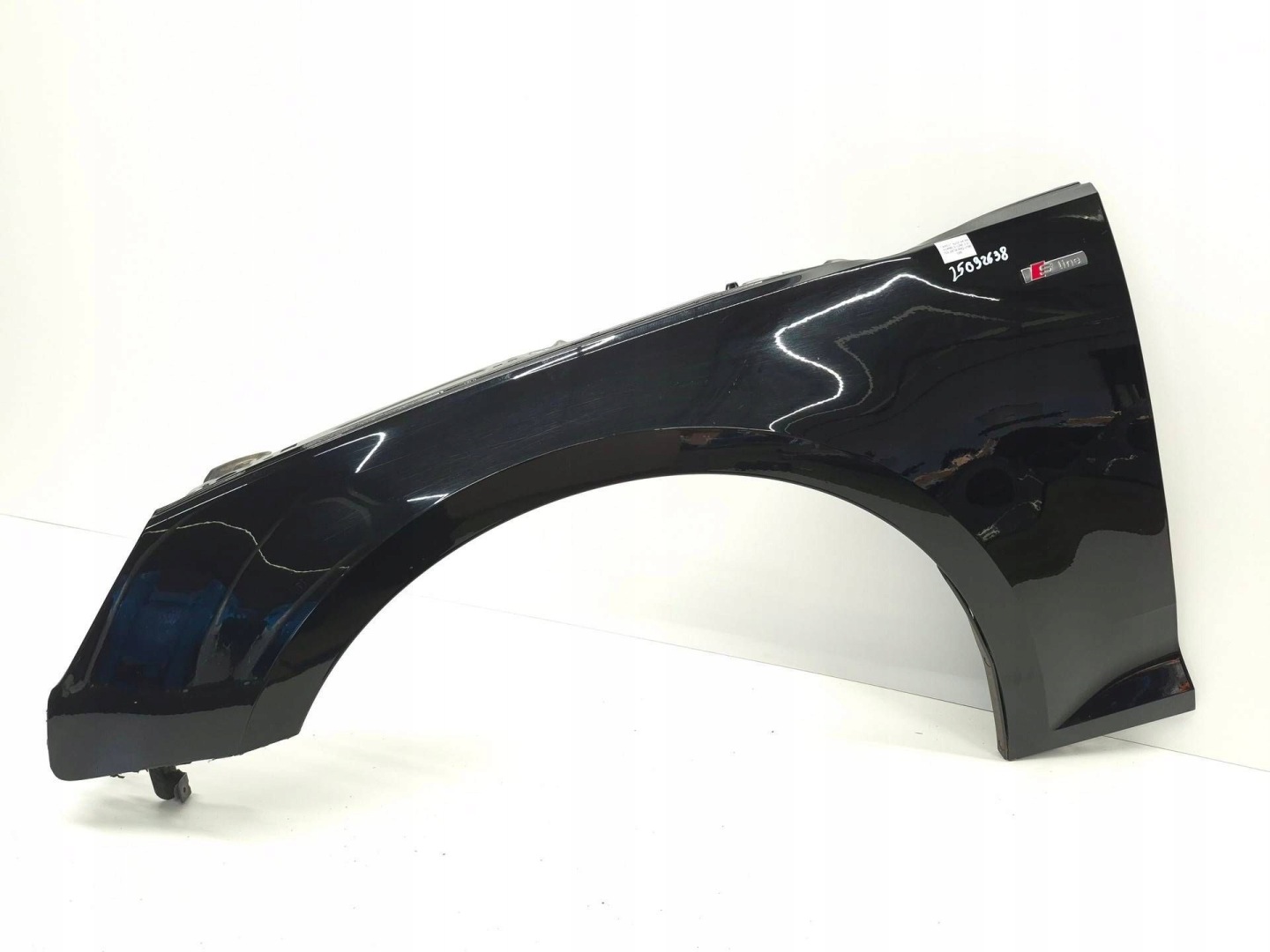 fender left front front AUDI A4 B9 S-LINE LY9B