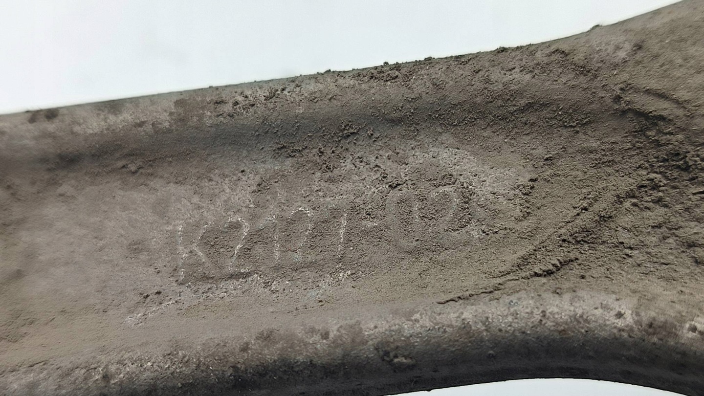 arm front right K2127-02 VOLVO V60 II