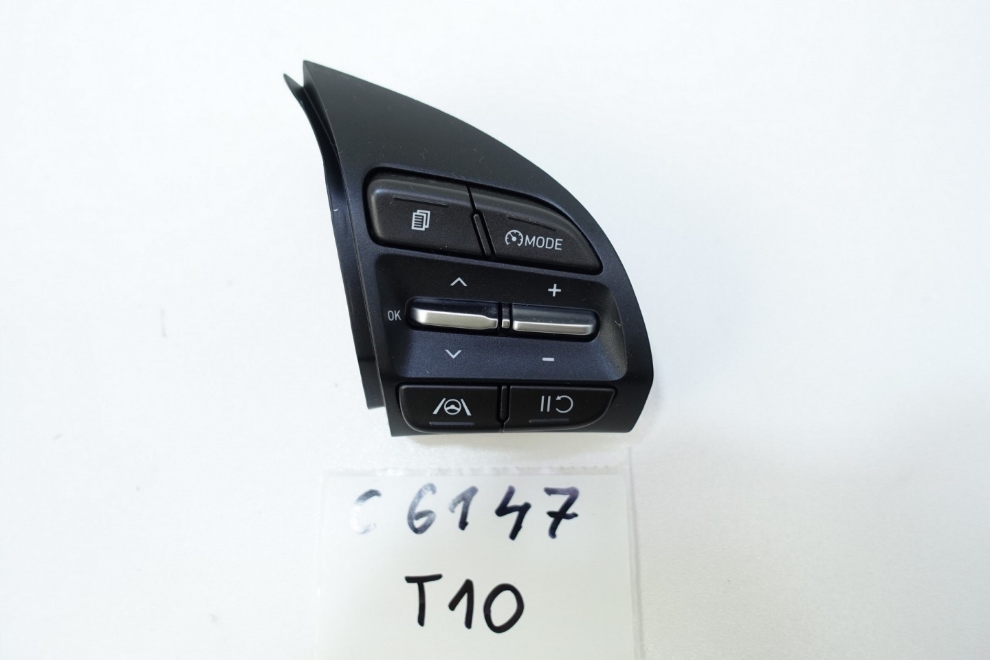 control panel switch of the steering wheel KIA