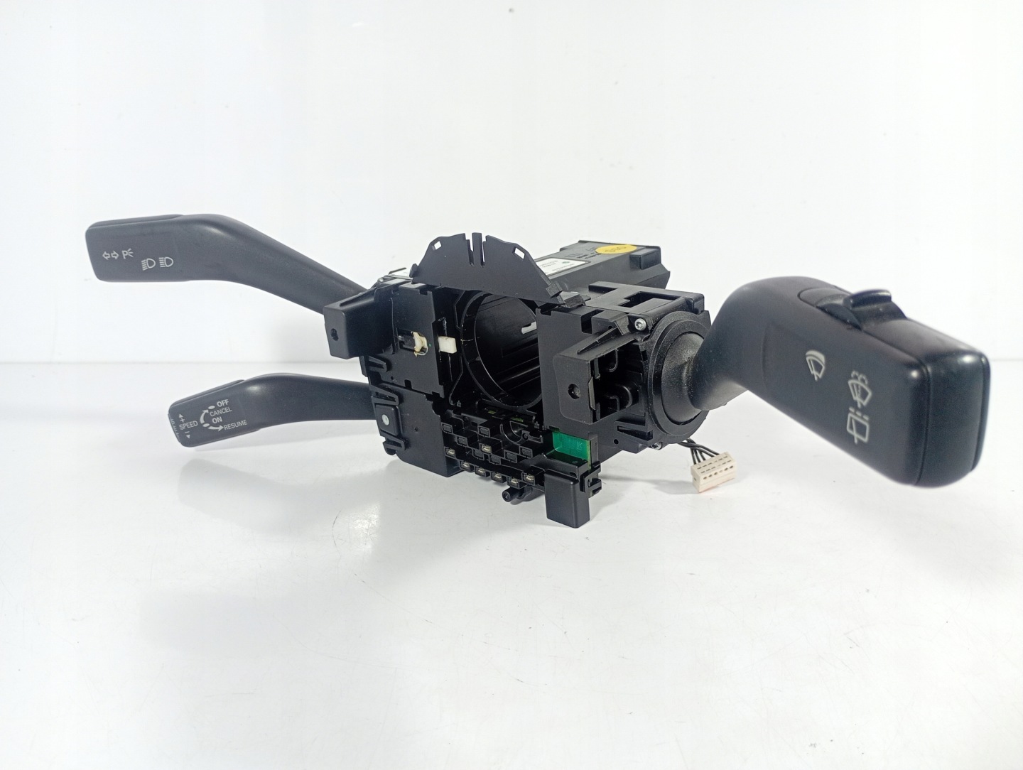 VW Passat B6 05-10 switch steering wheel levers and controls OE 3C9953513B