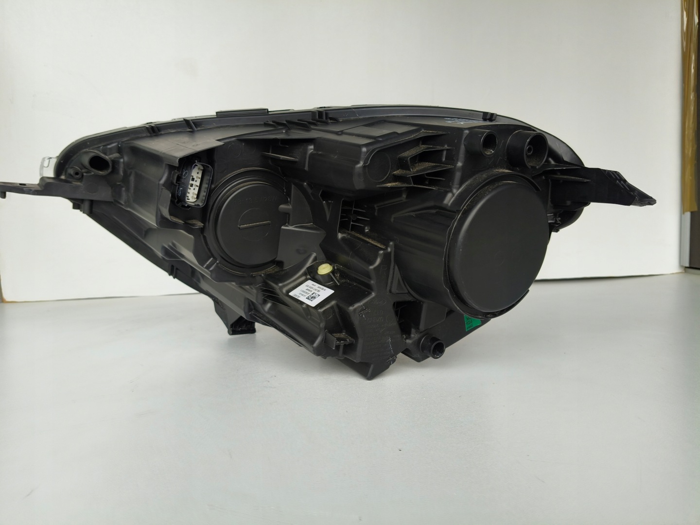 light right REFLEKTOR FORD ECOSPORT 17- LIFT ST dark FULL LED