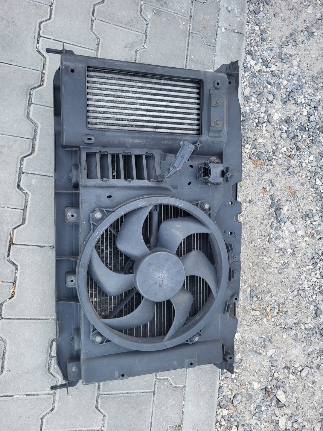 support panel for radiators radiator fan CITROEN C4 PICASSO and 1.6 HDI complete