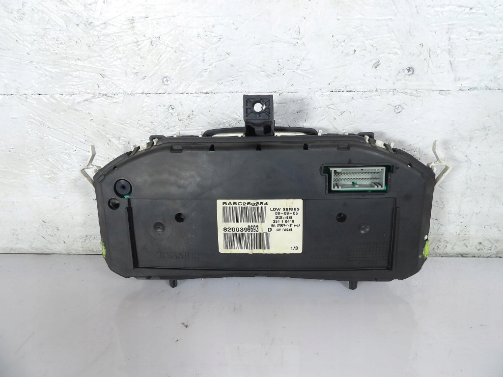 RENAULT MEGANE II 1.5DCI dials 8200399693