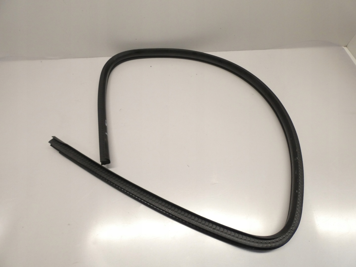 Dichtsatz Tür links heck OPEL AGILA II B SUZUKI SPLASH 08-14