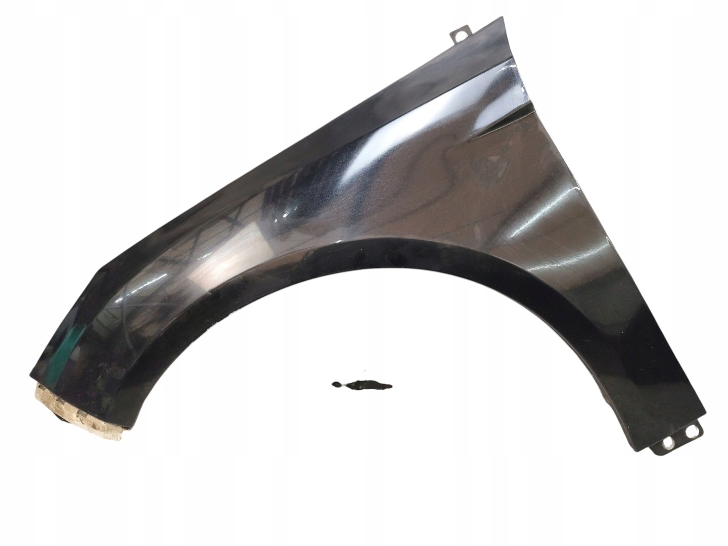 fender left front FORD FOCUS MK3 (2010-2014) KOD LAKIERU F8