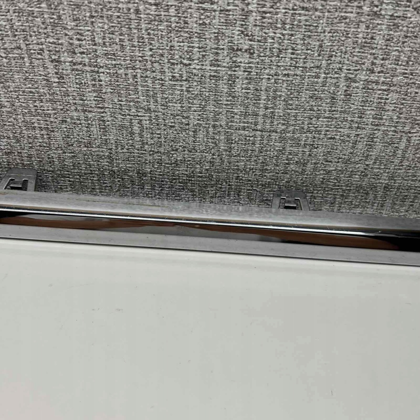 MERCEDES E W213 moulding CHROM right rear part for threshold A2136980462