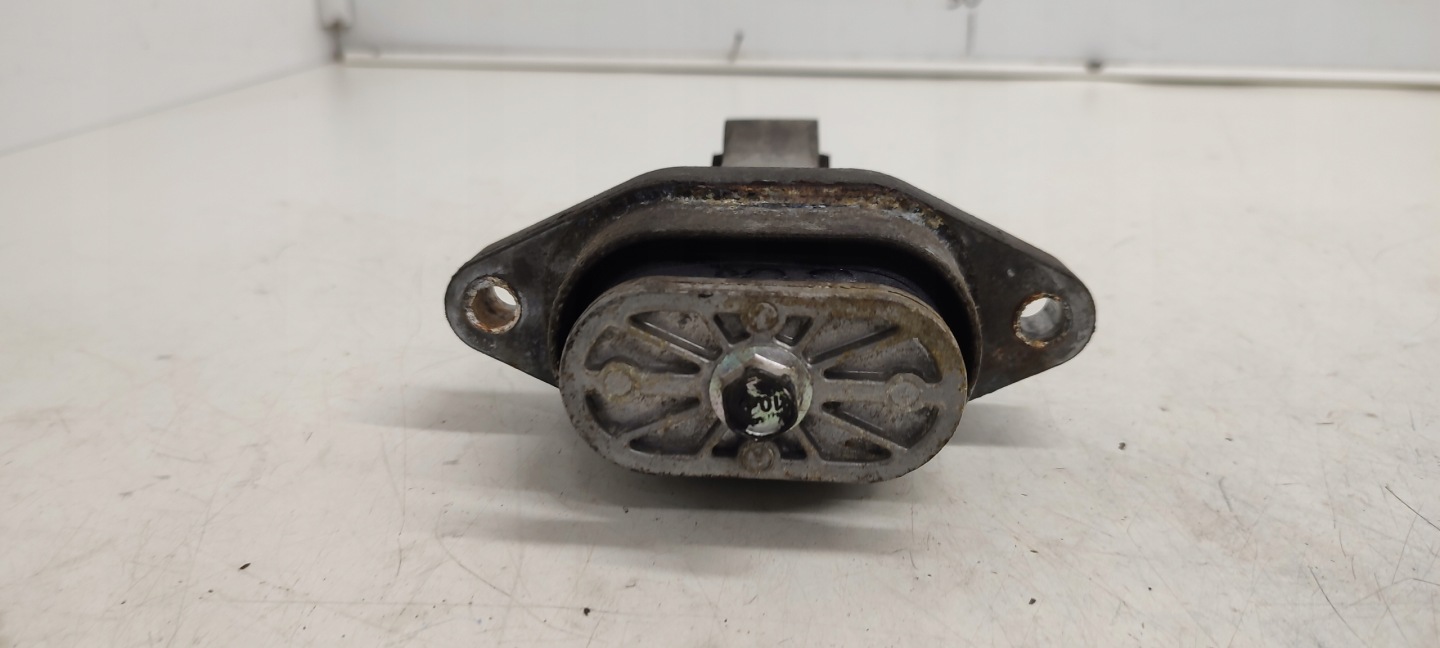 engine mount Chevrolet Aveo