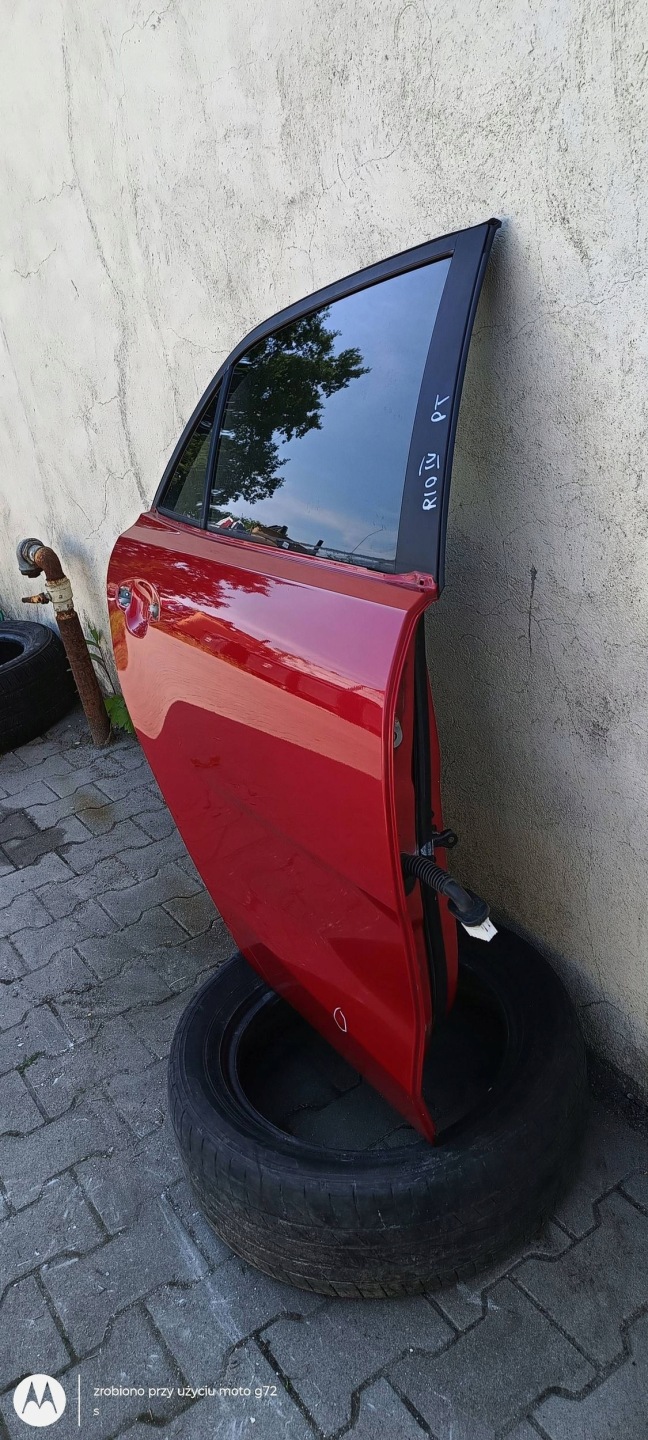 KIA RIO IV door right rear part rear. right complete 2017