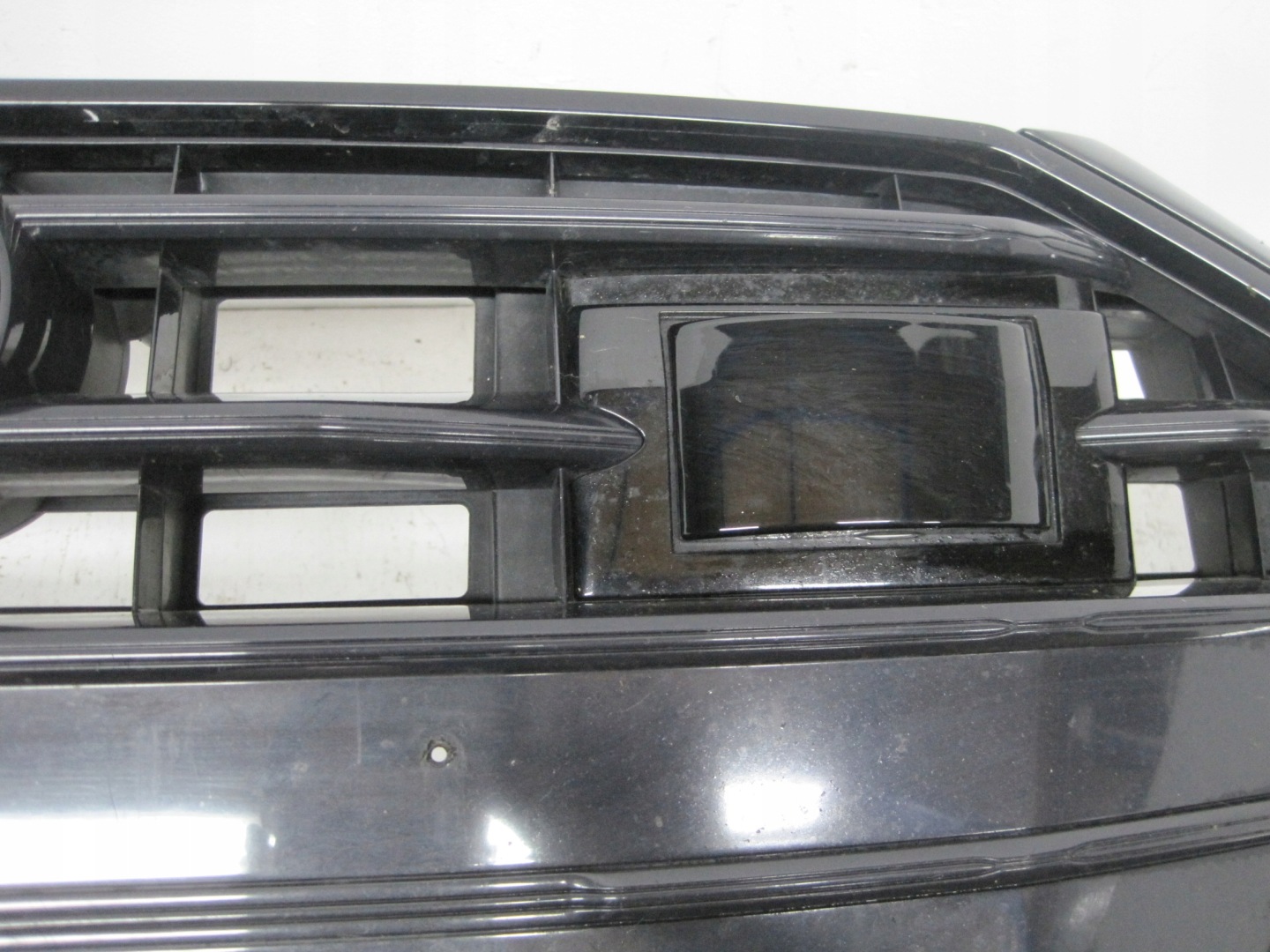Frontstoßstange AUDI A7 4K8 XENON 19R vorne