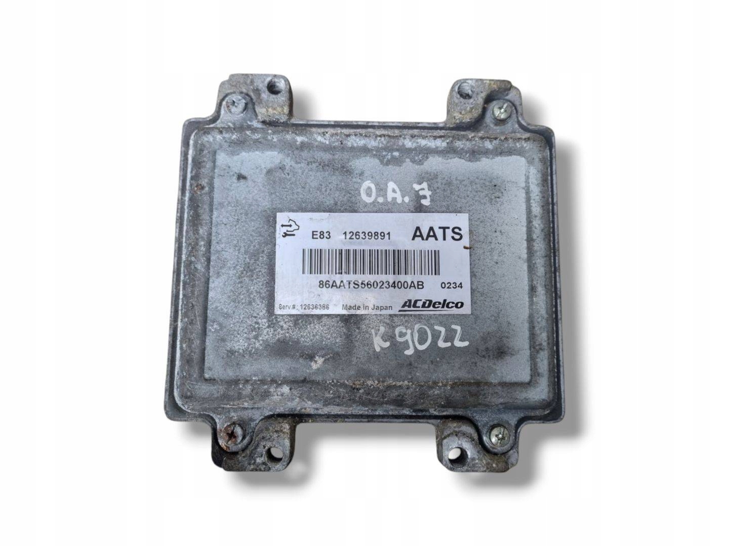 control unit of the engine Opel Astra J 2010 12639891