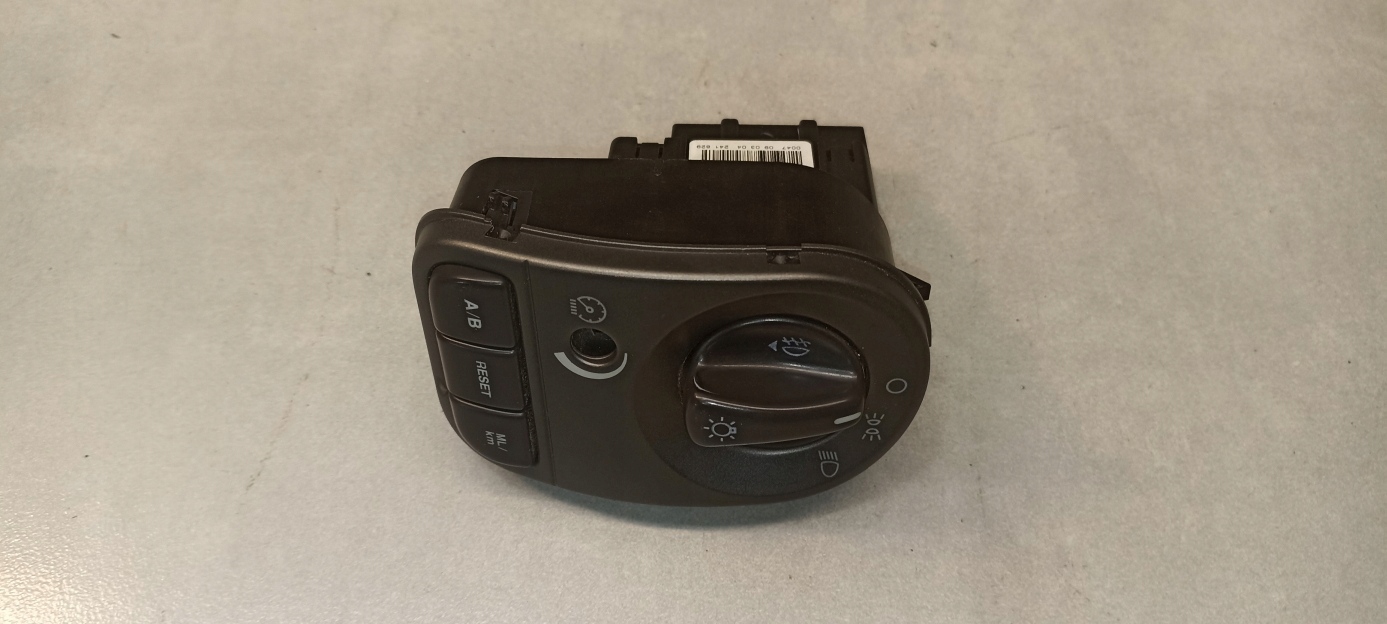 Interruttore comando luci JAGUAR X-TYPE 2.0 D 4X4311654