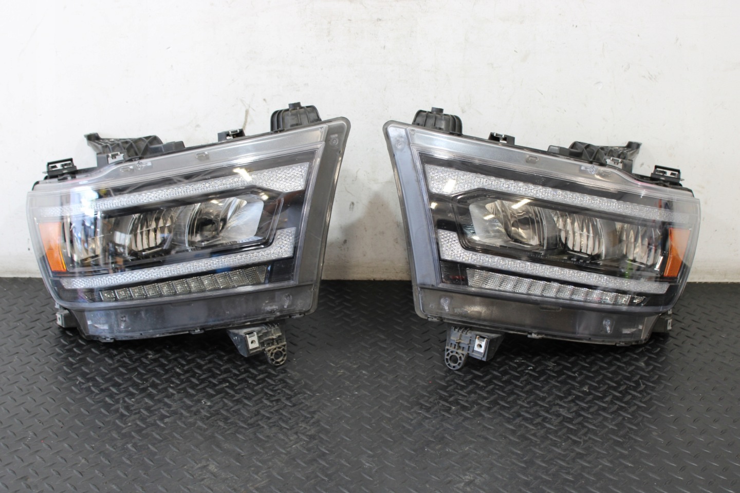 lights front front VLAND DODGE RAM V 5