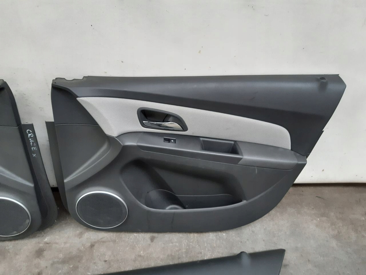 side side komplet Chevrolet Cruze 1,8i sedan