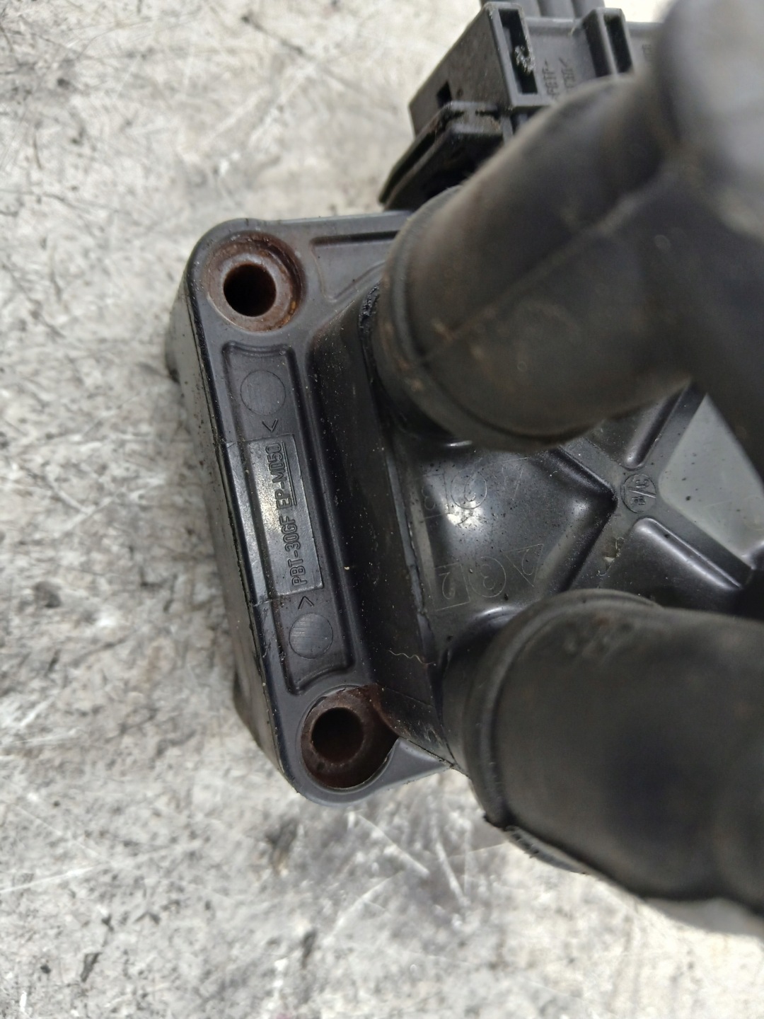 FORD MONDEO MK3 1.8 coil ignition 1S7G12029AC