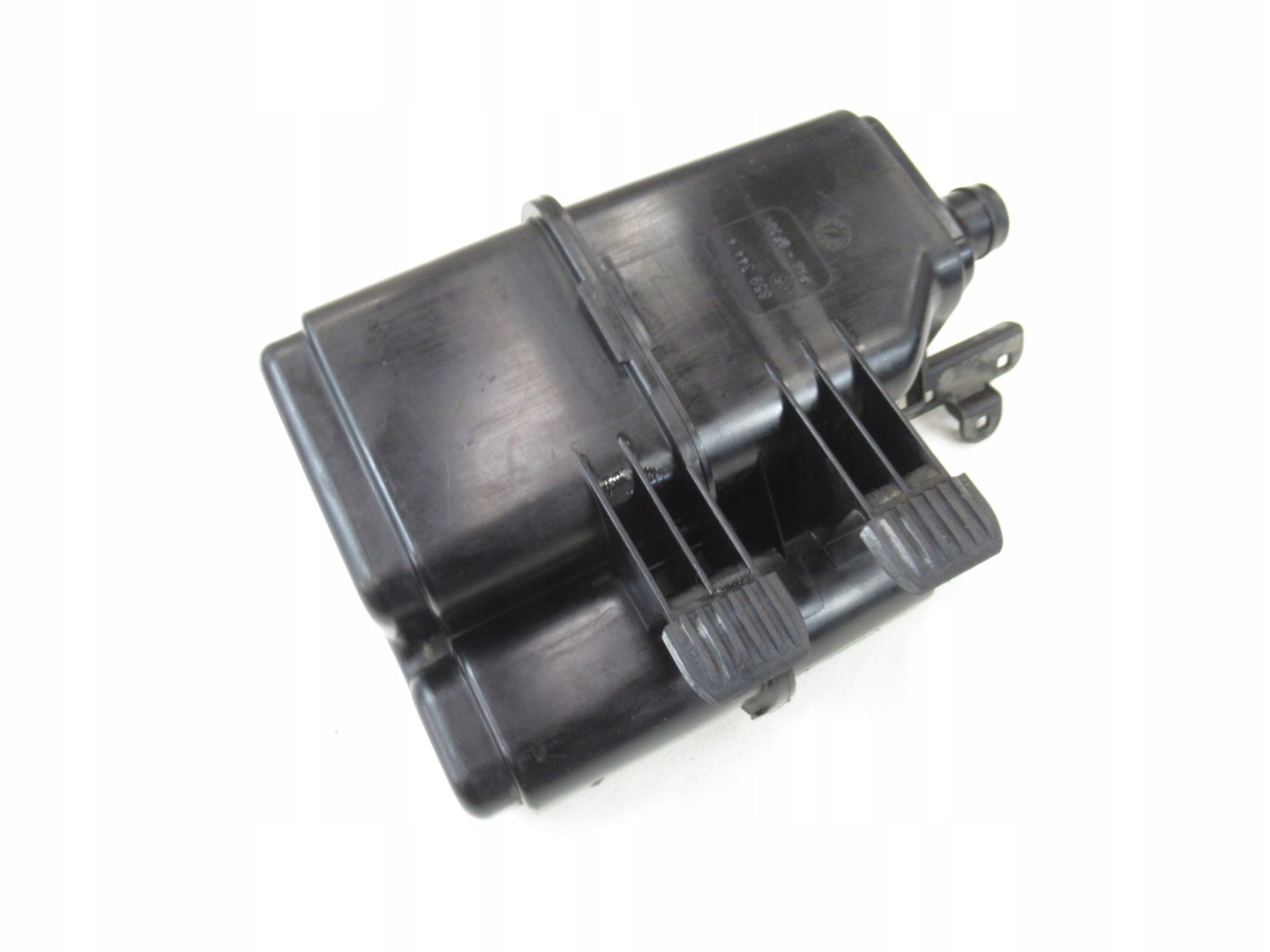 FILTER z weglem aktywnym BMW e60 e61 e63 e64