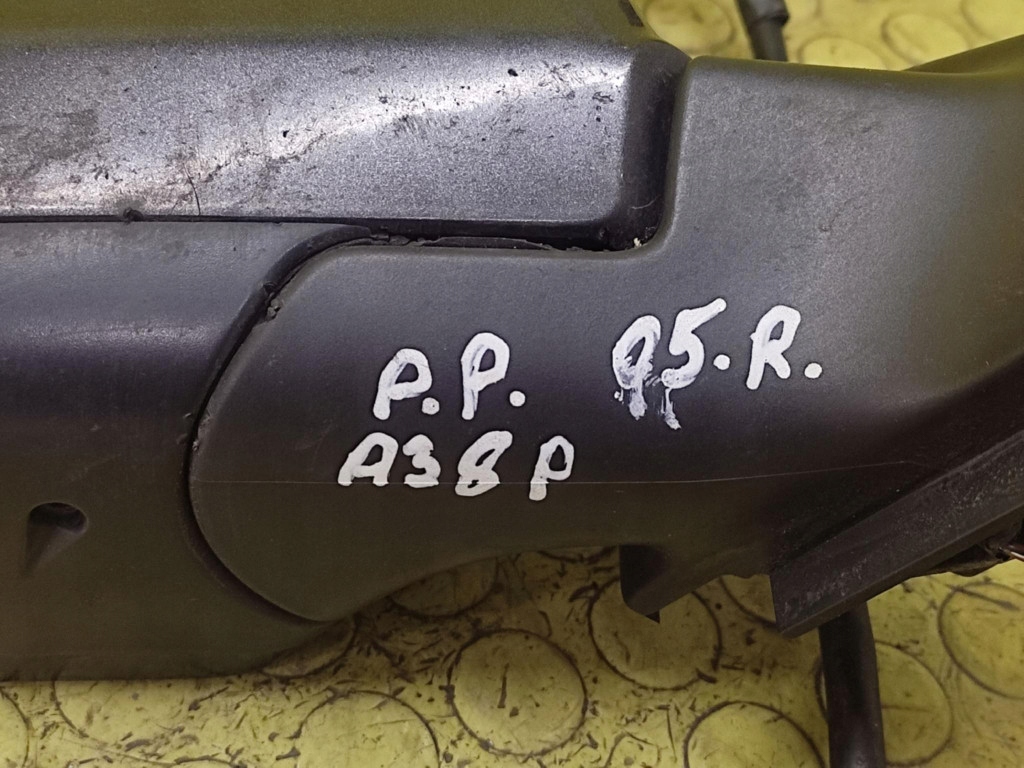 AUDI A3 8P mirror right 5 PIN