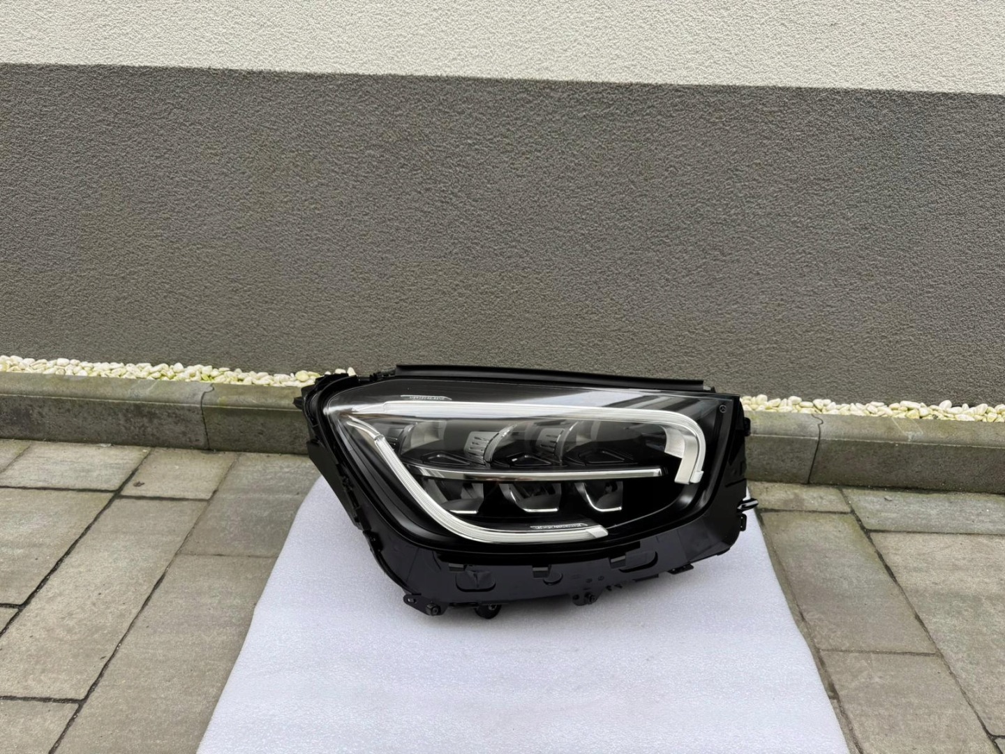 light right Mercedes GLC LIFT High Performance LED 2022
