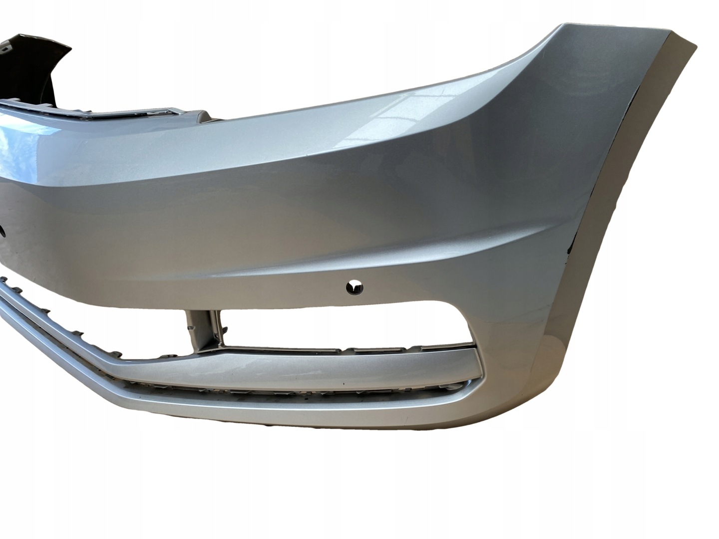 VW TOURAN II 5TA bumper front