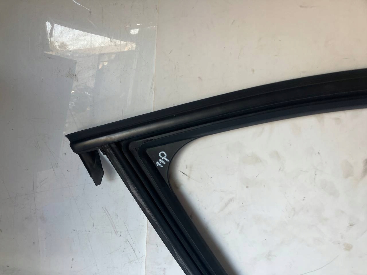 frame gasket door right front CITROEN C3 III 9813201880 #11