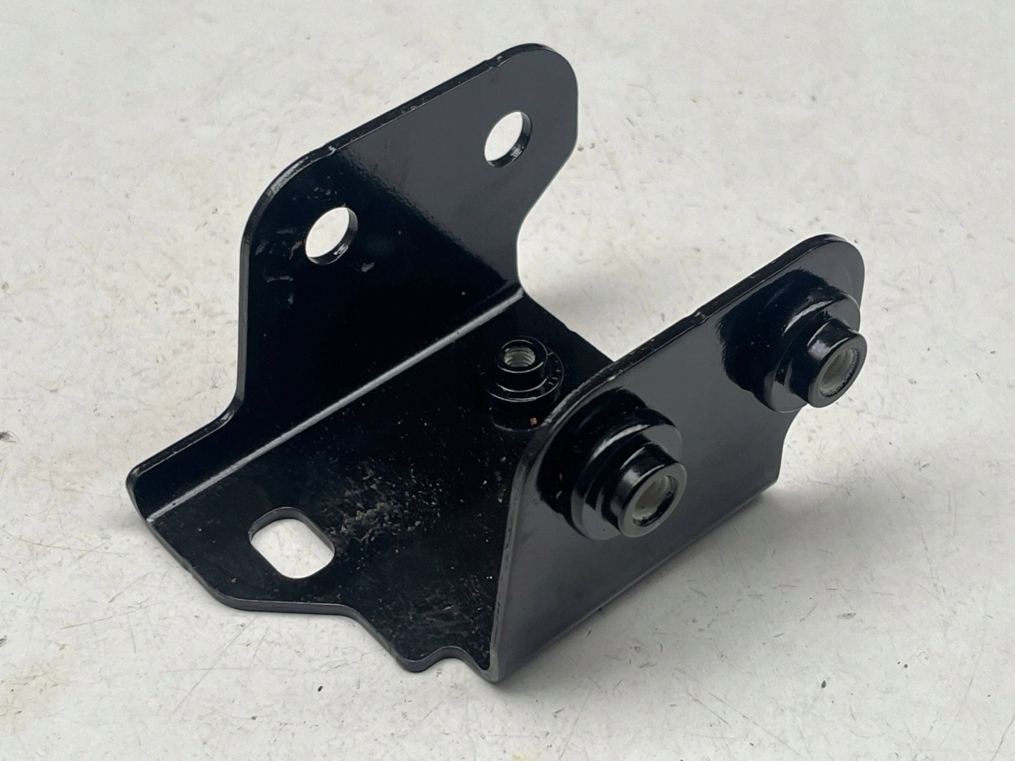 MERCEDES EQE 295 sedan holder left console support panel for radiators pillar !J