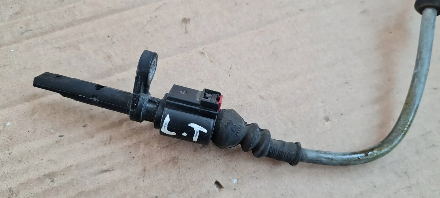 A5 8W SENSOR ABS HECK 4M0927807C A4 B9 8W Q5 Q7