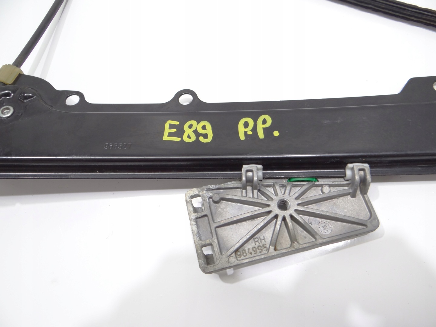 window regulator right front BMW E89 Z4 7198304