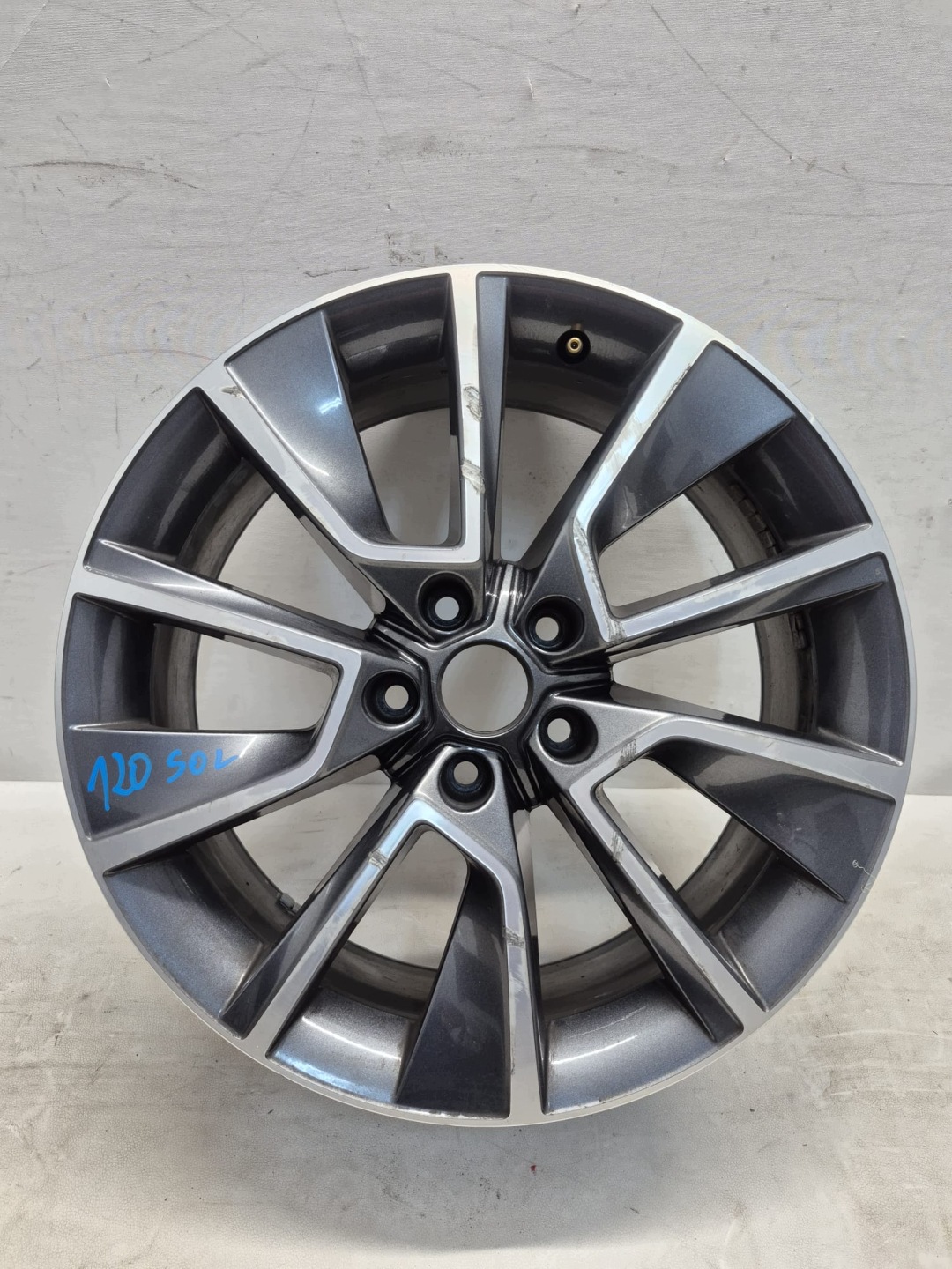 SKODA KAROQ 57A disk hliníkový 18" 57A601025D
