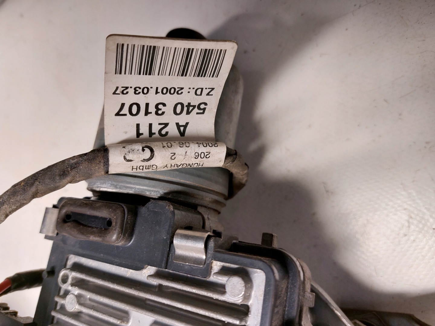 Mercedes-Benz W211 wiper mechanism front