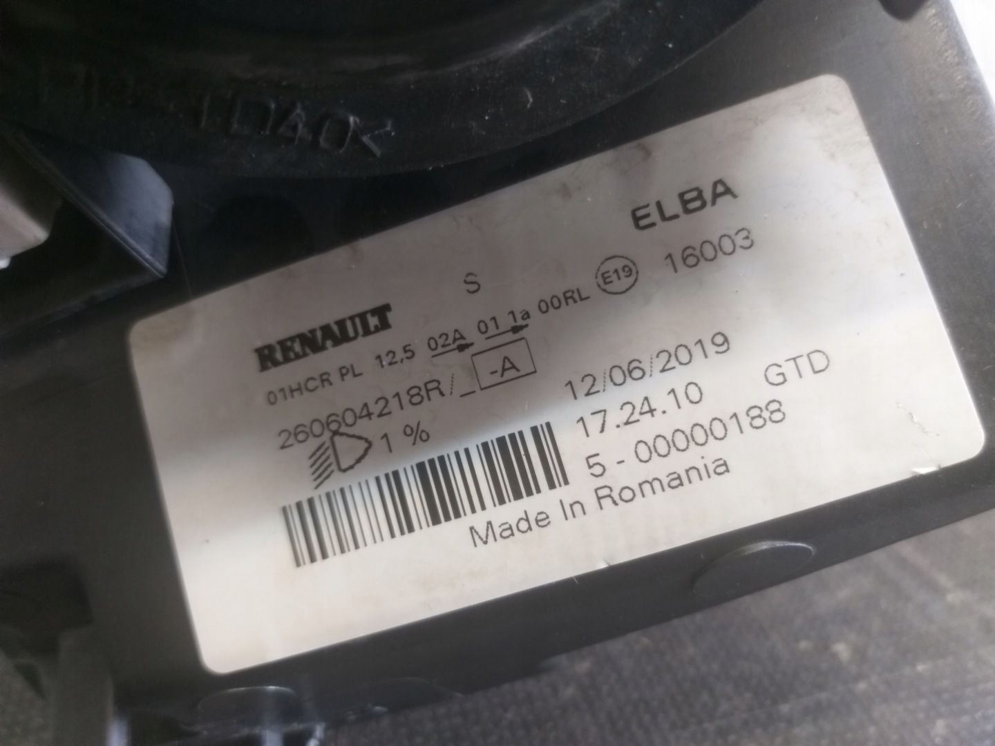 light front left DACIA SANDERO II 2 LIFT 15- LED 260604218R
