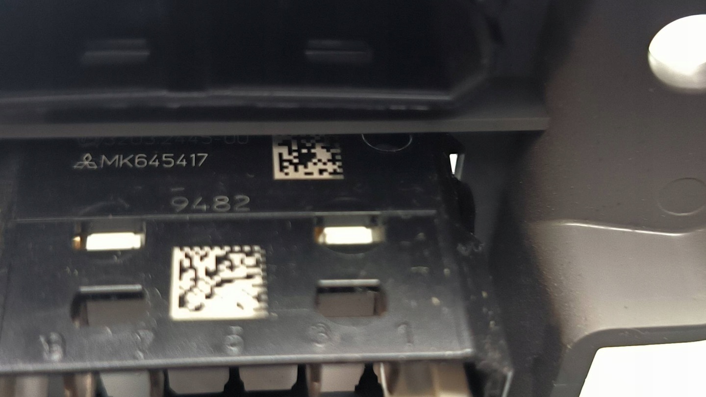 PANEL PRZYCISKOW ISS MK645417 FUSO CANTER 9C18